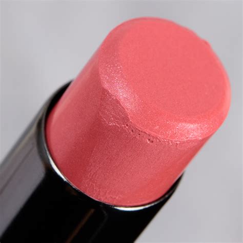 Burberry Cameo Rose (209) Kisses Sheer Lipstick Review